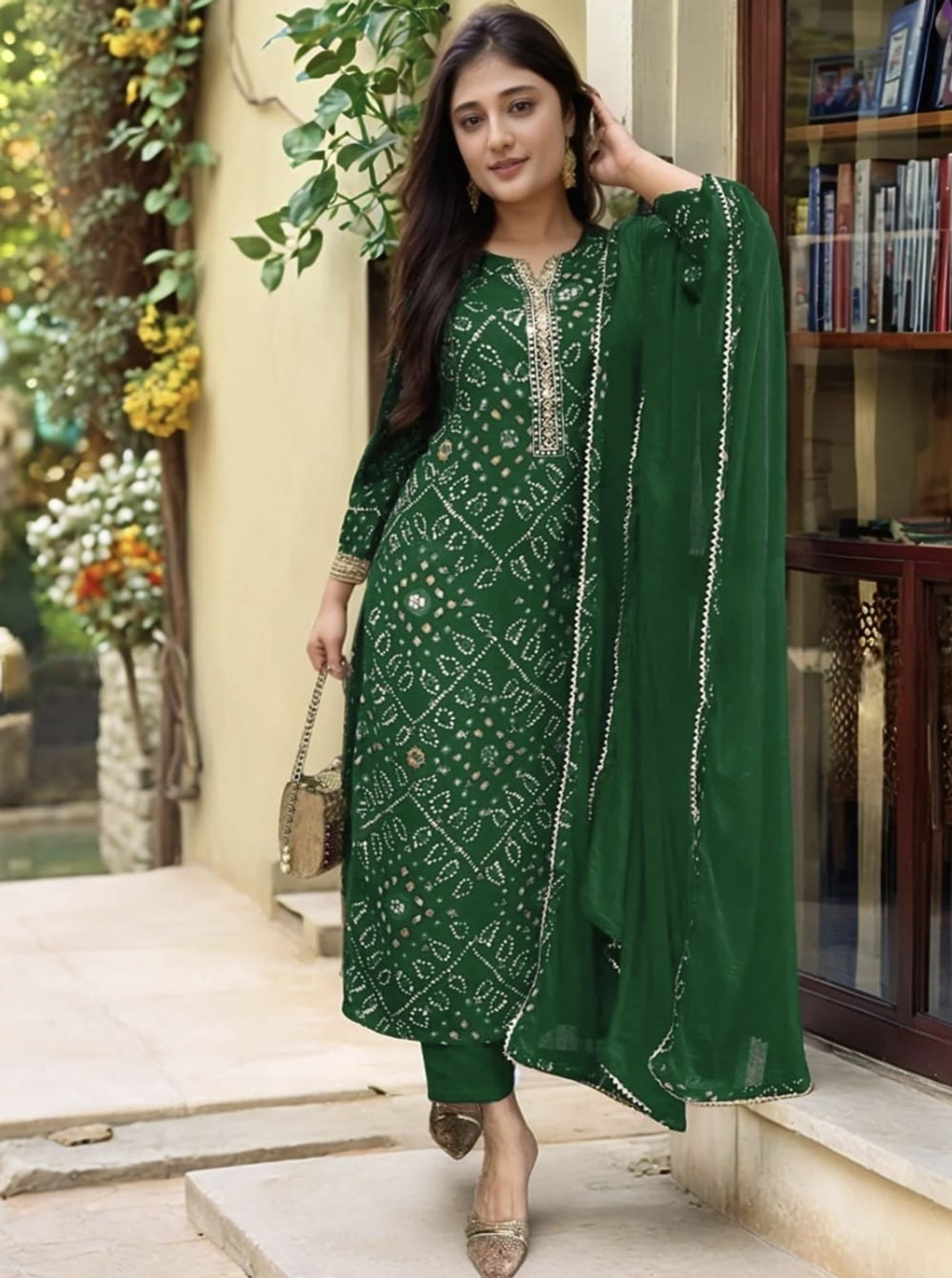 Image of ANJIKI Women Kurti Pant Dupatta Set