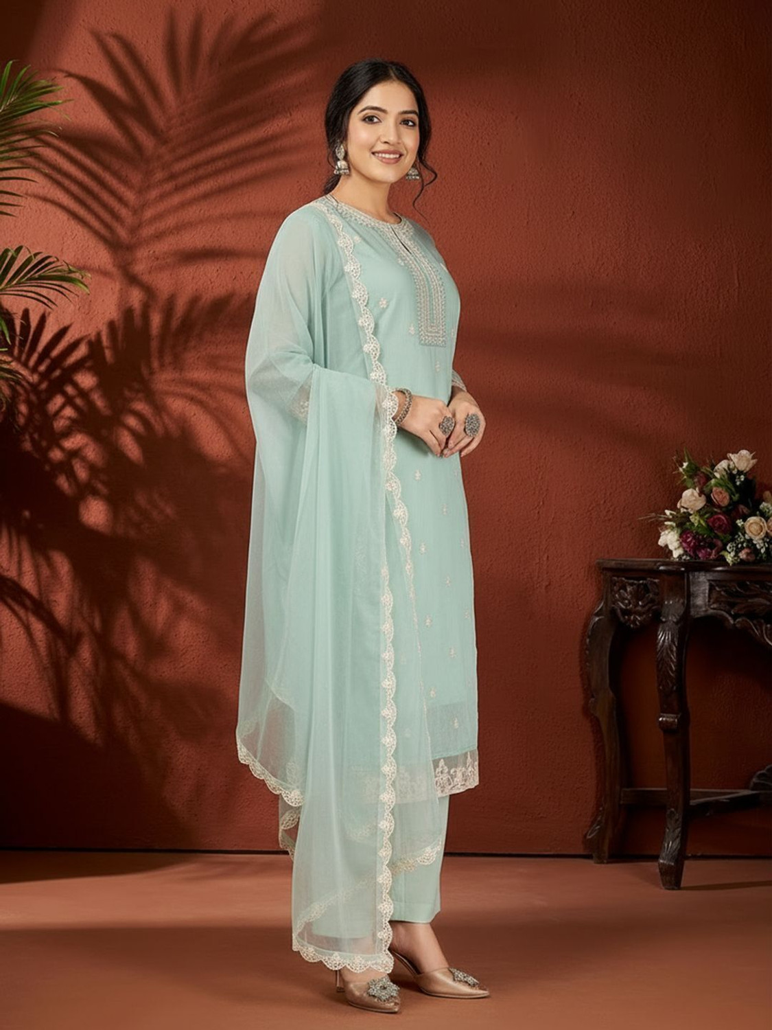 Image of AVANSHEE Women Kurta Pant Dupatta Set