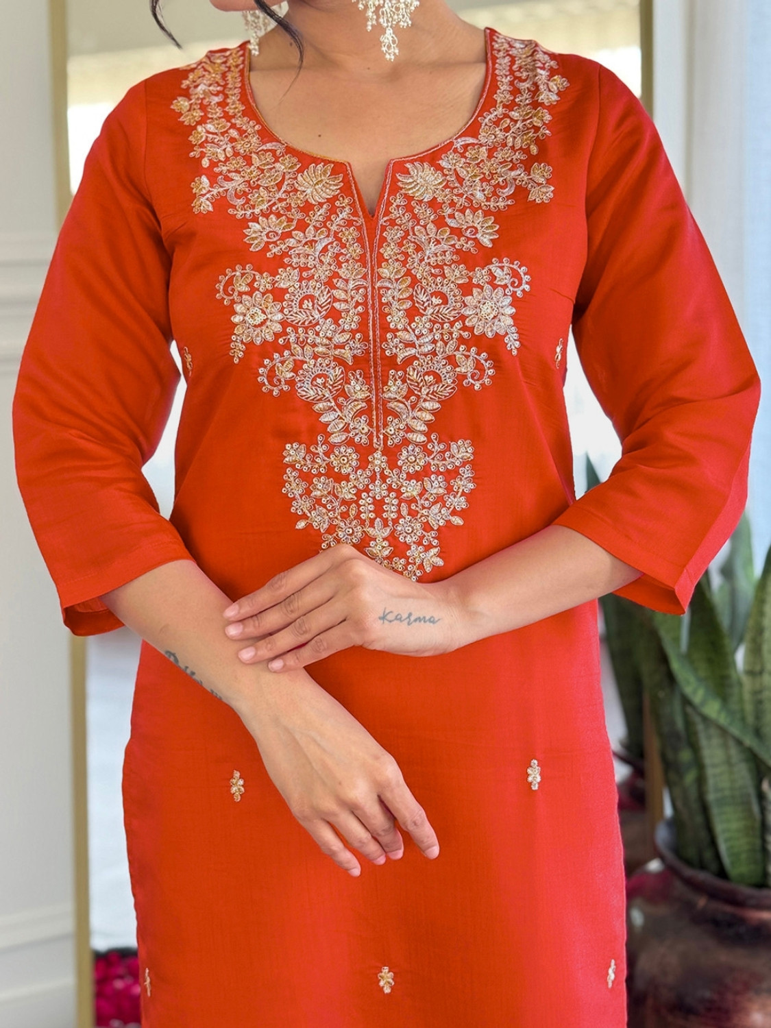 Image of Nalira Women Silk Blend Kurta Pant Dupatta Set