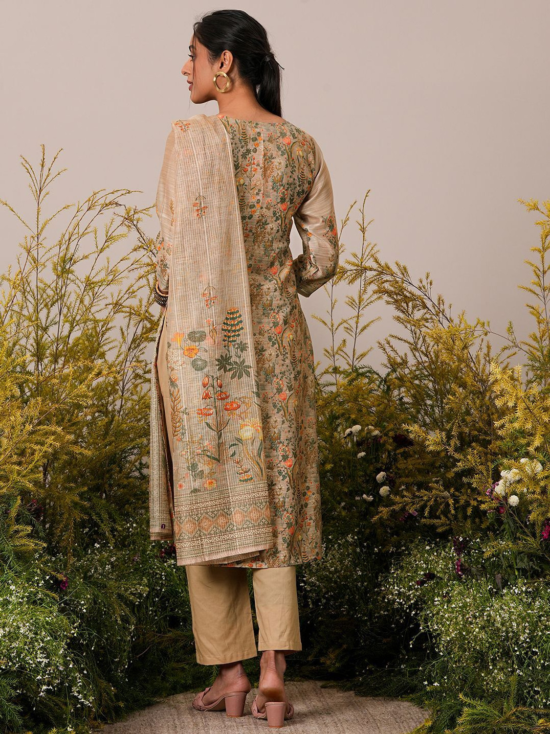 Image of LIBAS Women Kurta Pant Dupatta Set