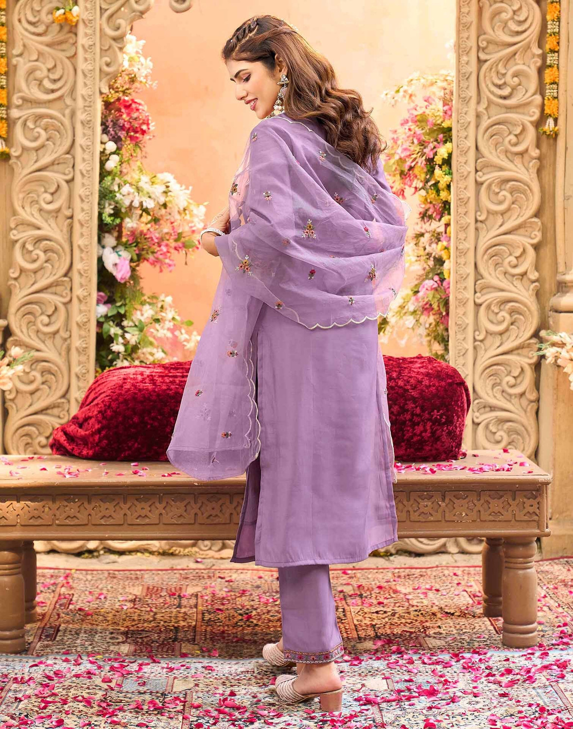 Image of Skylee Women Kurta Pant Dupatta Set