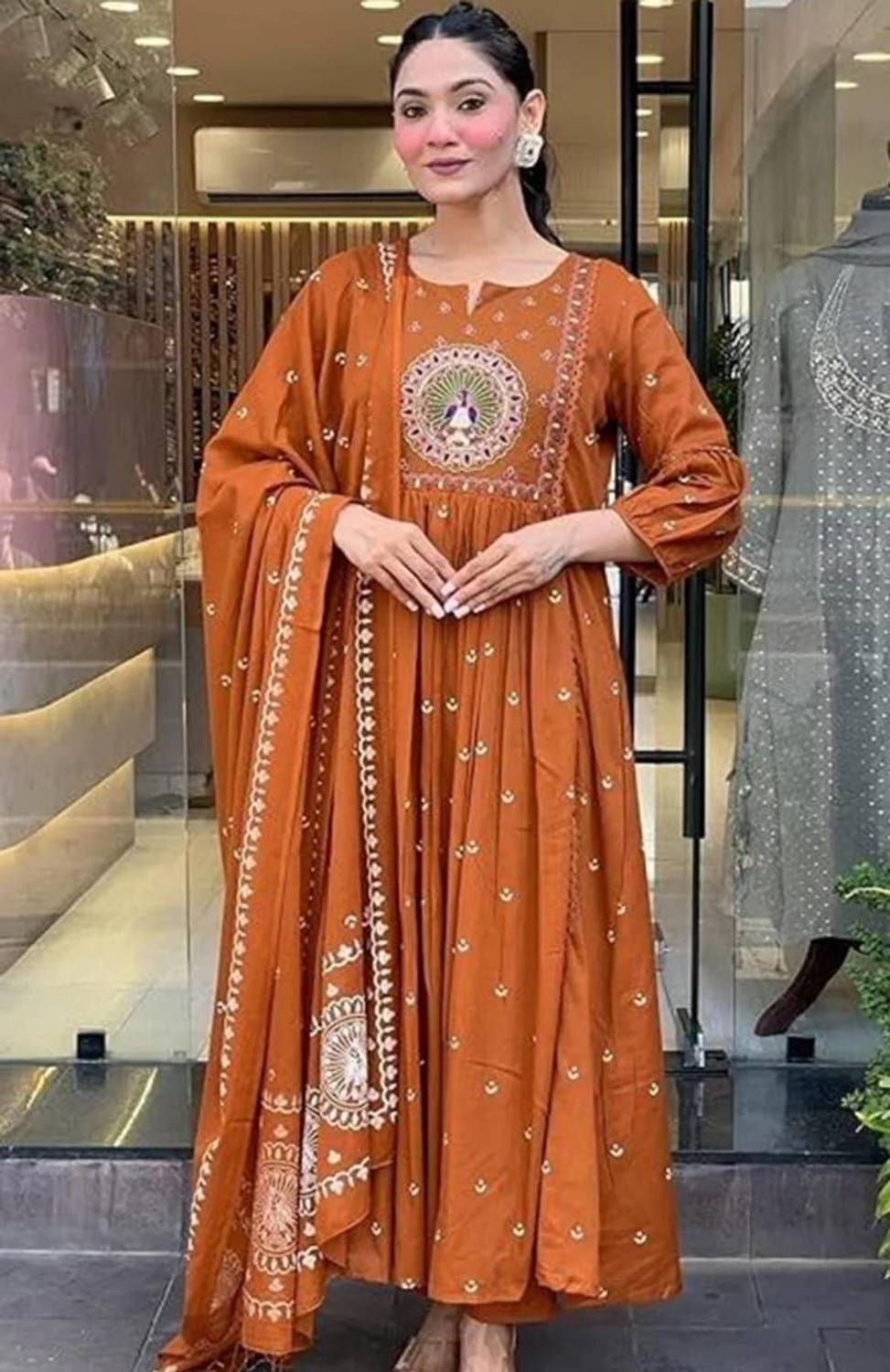 Kishori Creations Women Kurta Palazzo Dupatta Set