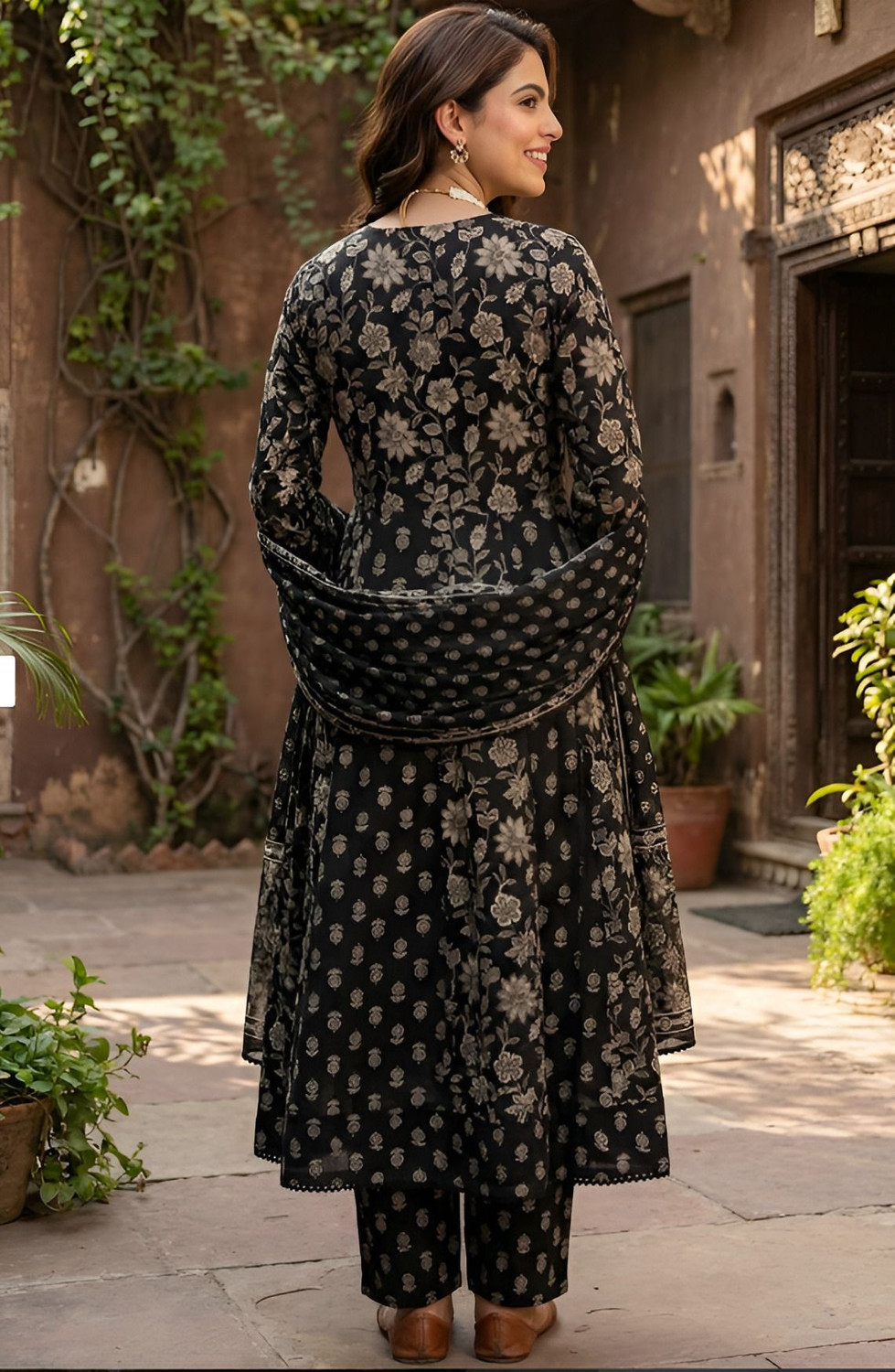 Image of Pingaksh Women Kurti Pant Dupatta Set
