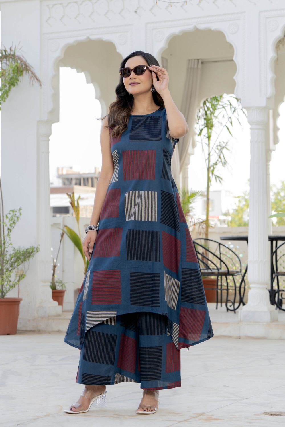 Image of Indiaura Women Kurta Palazzo Set
