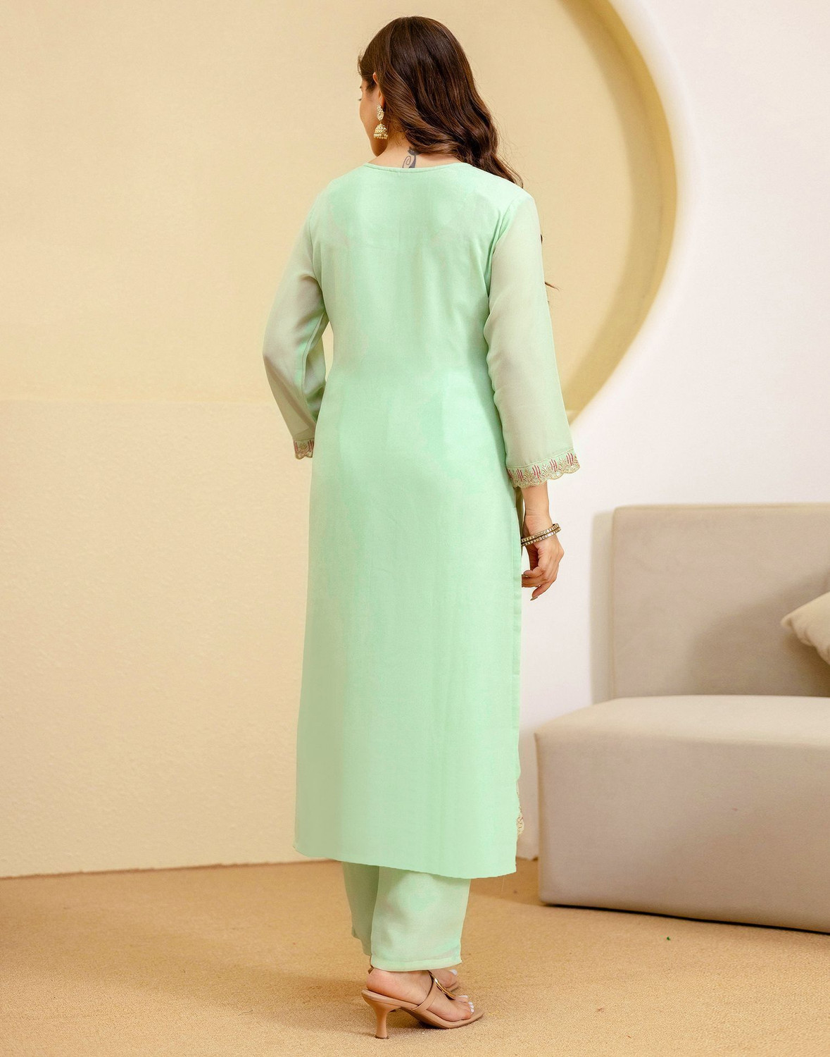 Image of Skylee Women Kurta Pant Dupatta Set
