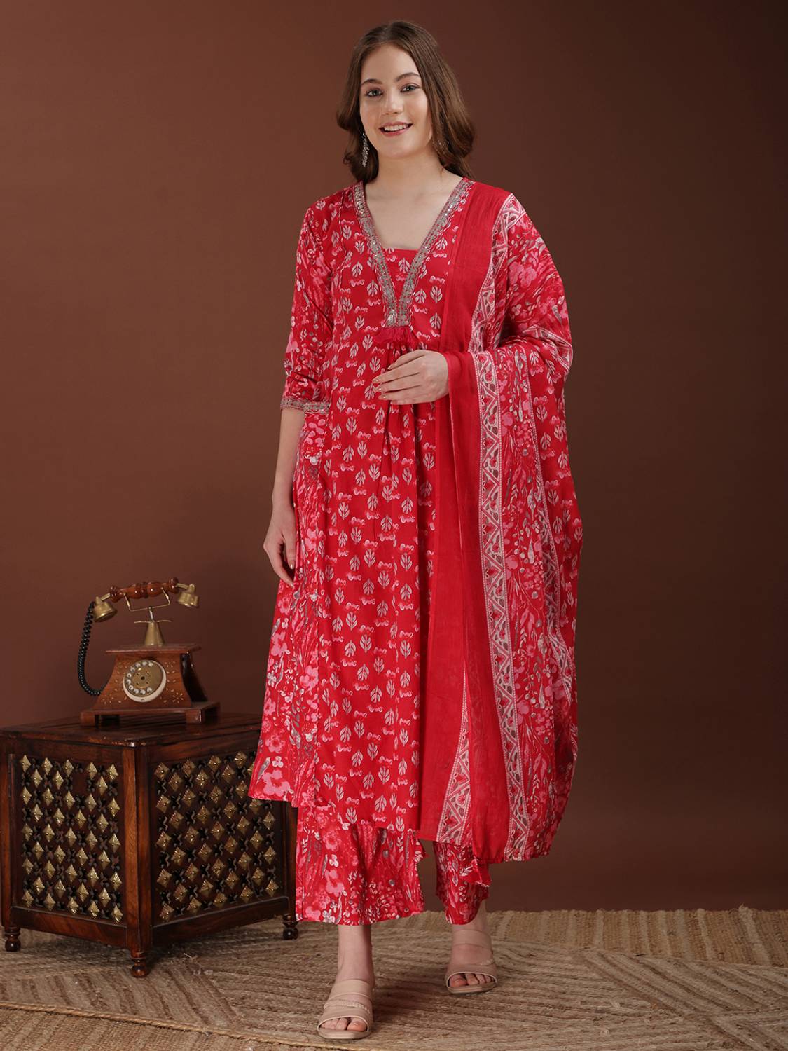 berrylicious Women Kurta Pant Dupatta Set