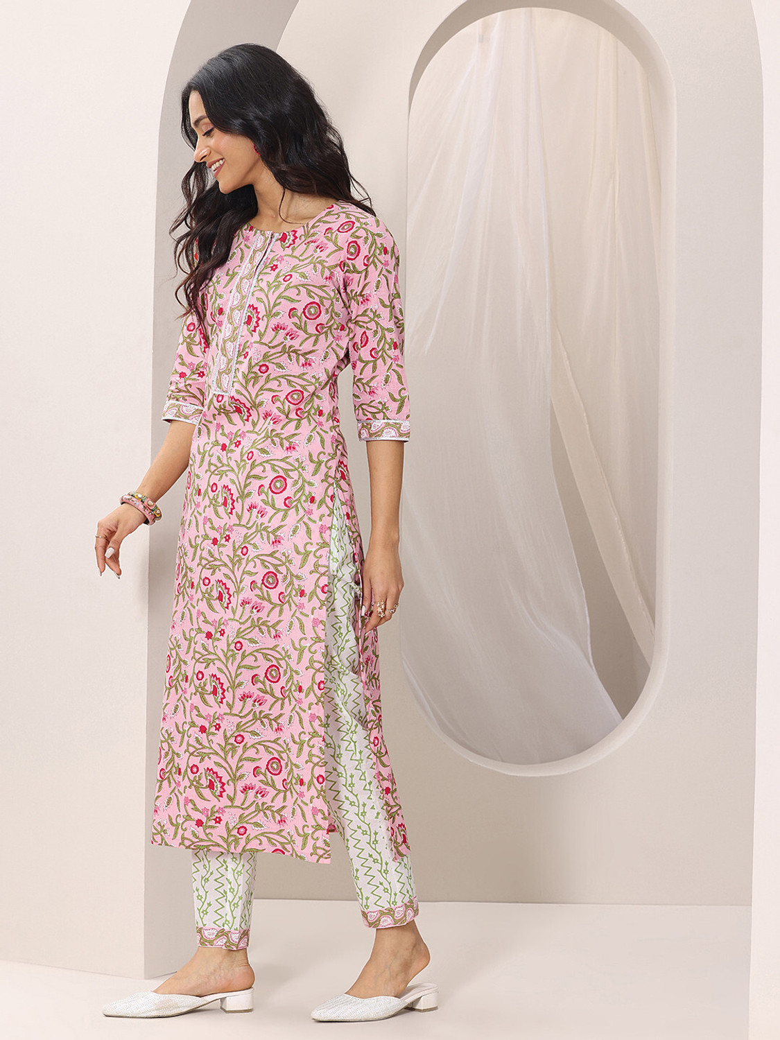 Image of LIBAS Women Kurta Pant Dupatta Set
