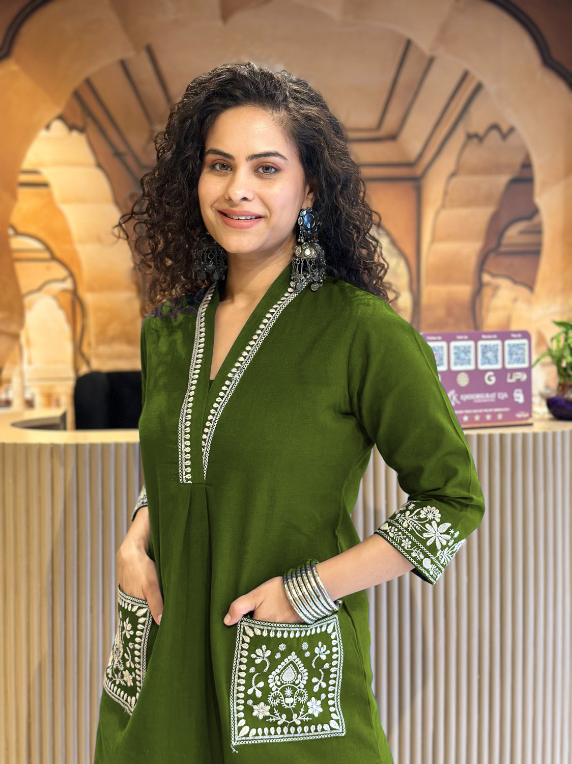 Image of DHARM CREATIONS Women Kurta Pant Set