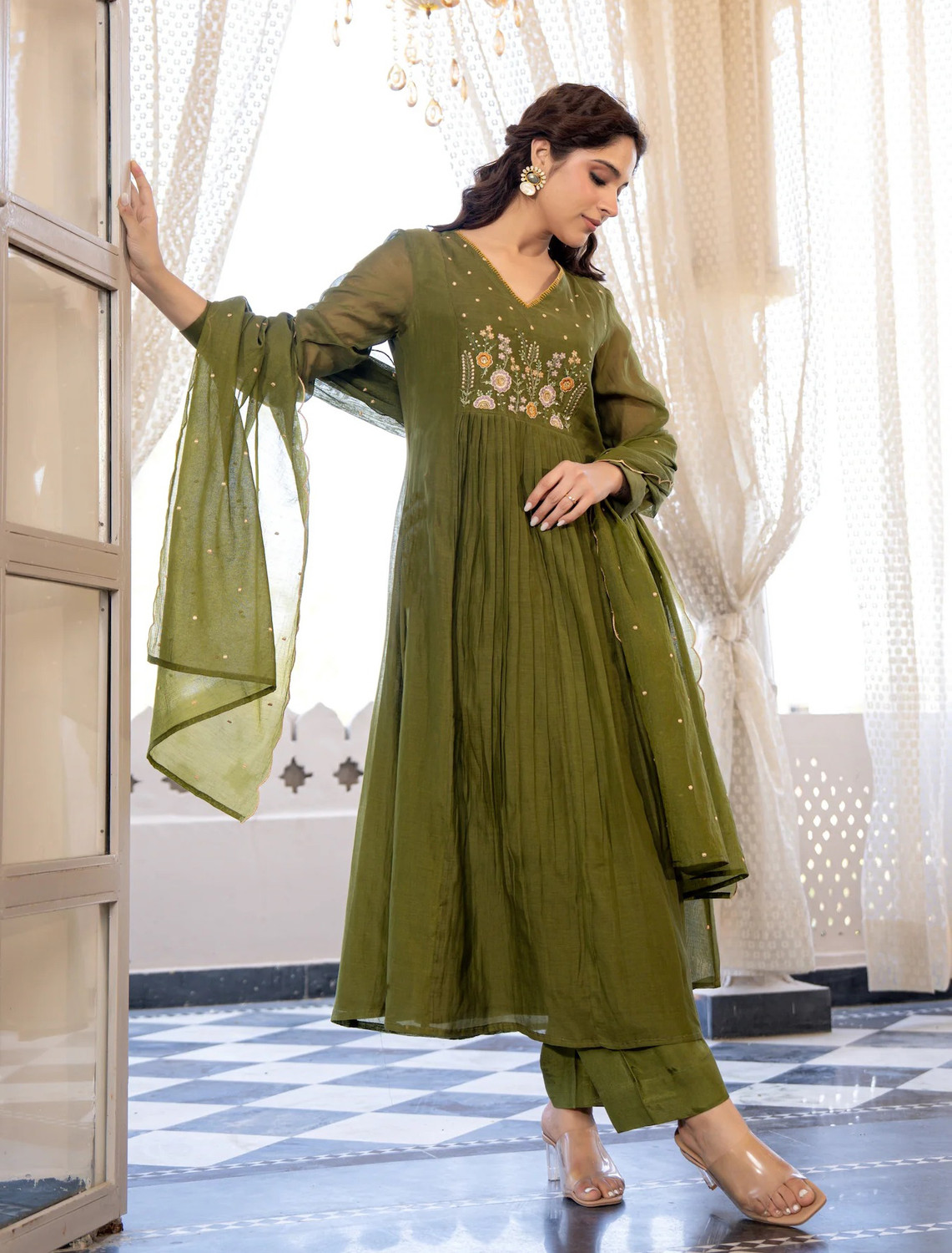 Image of Klosia Women Kurta Pant Dupatta Set