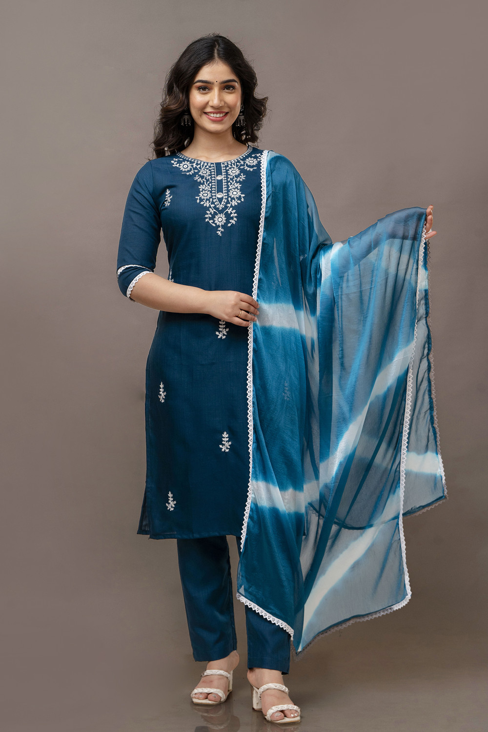 Image of Balyx Women Kurta Pant Dupatta Set