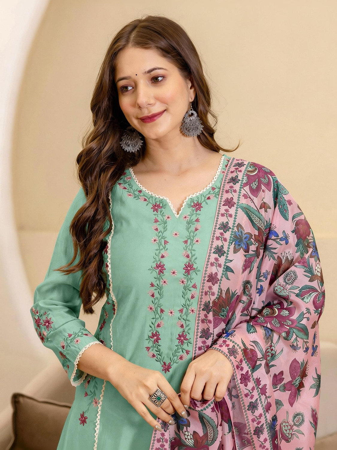 Image of Skylee Women Kurta Pant Dupatta Set