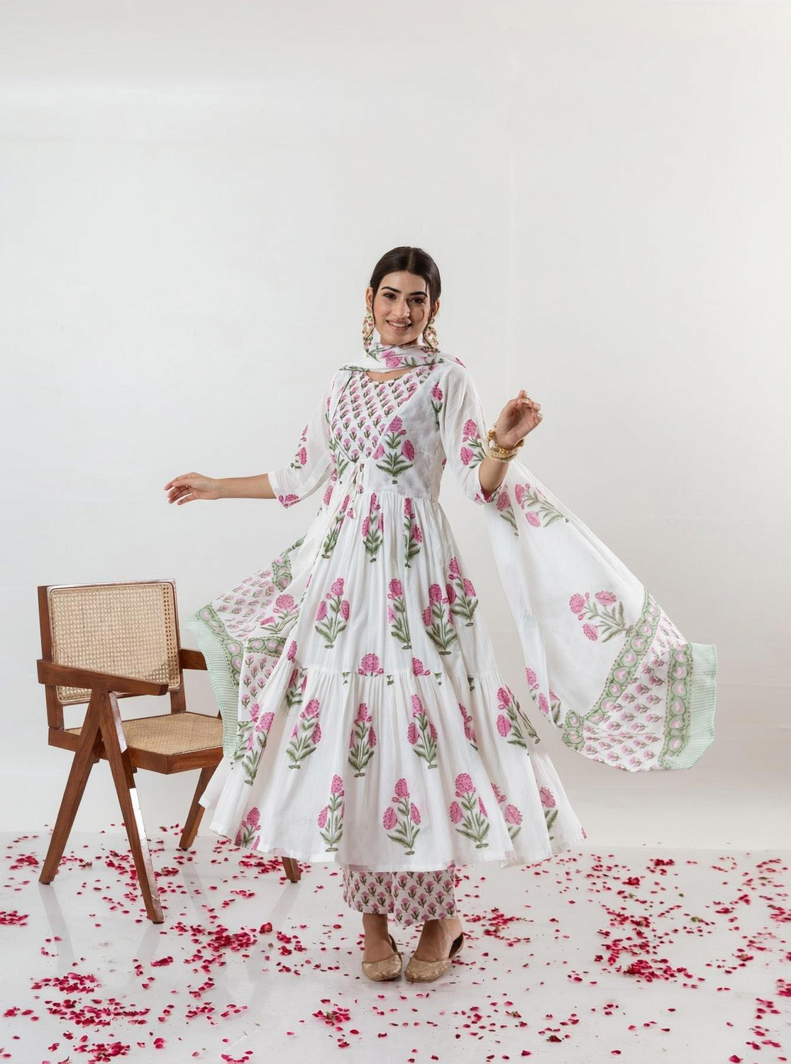 Women Wish Women Kurti Palazzo Dupatta Set