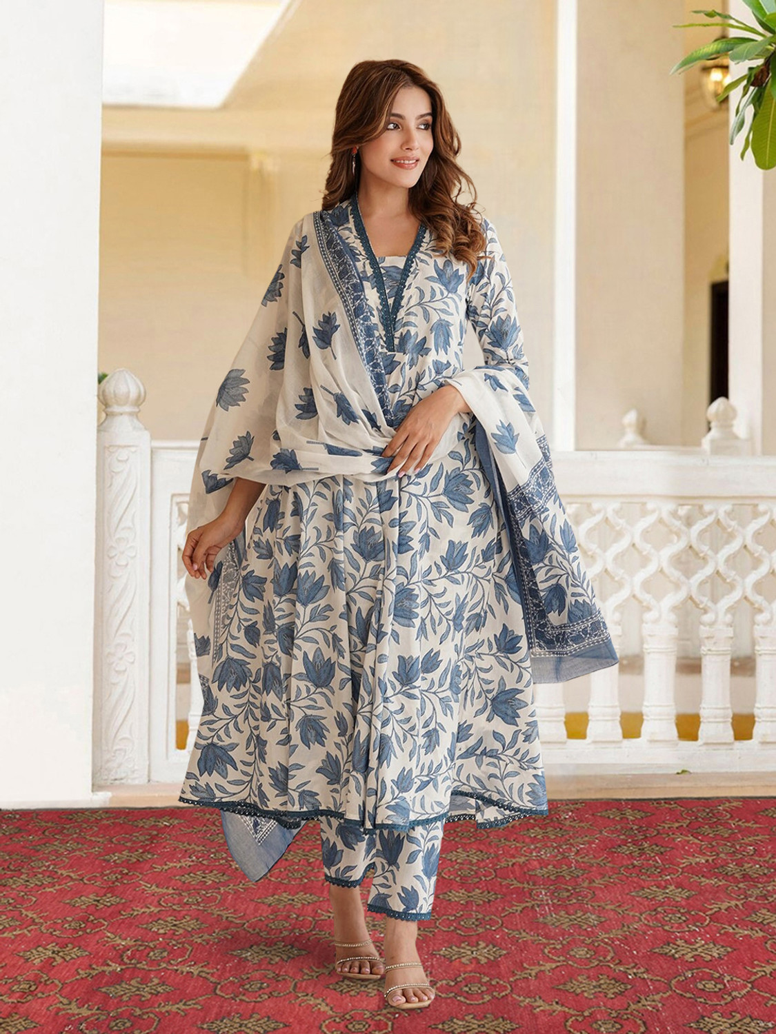 Image of 1 Stop Fashion Women Kurta Pant Dupatta Set