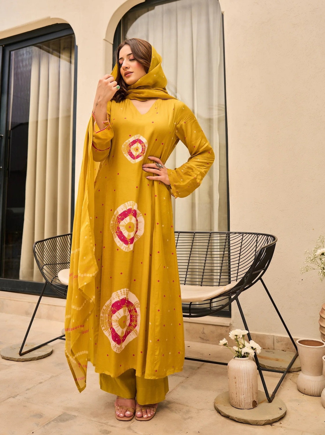 Image of Klosia Women Kurta Pant Dupatta Set