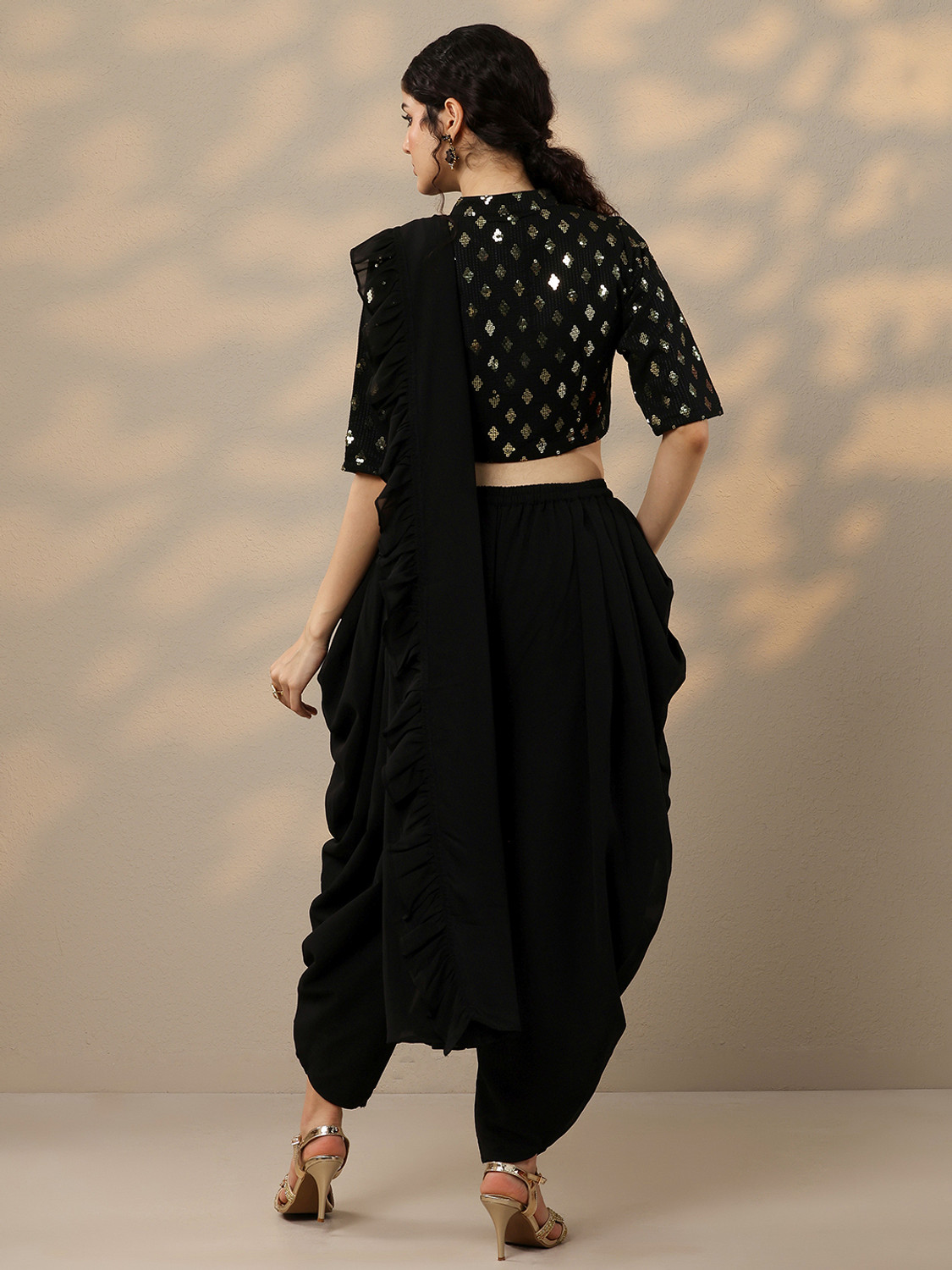 Image of GERUA BY LIBAS Women Ethnic Top Sari Pant Set
