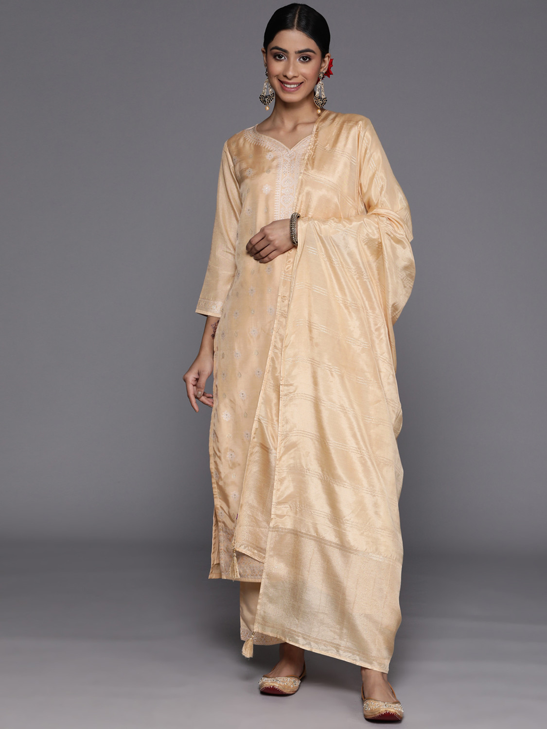 Image of LIBAS Women Kurta Pant Set