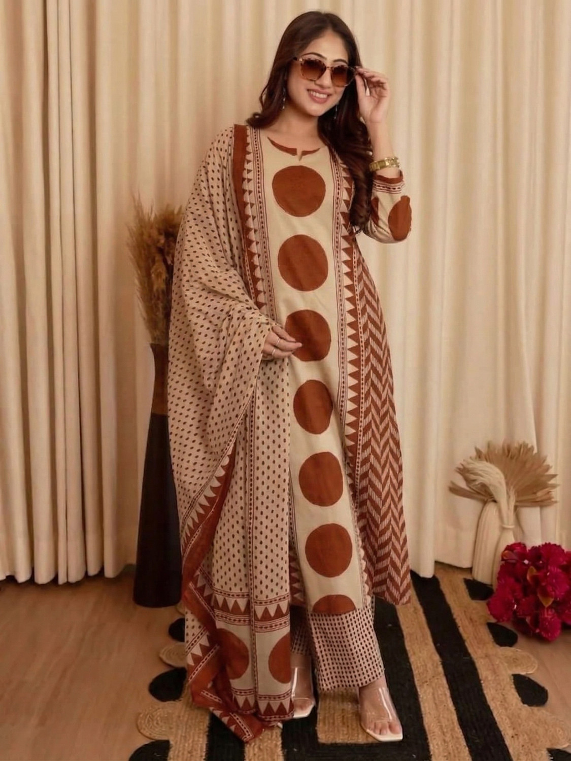 Image of Nermosa Women Kurta Pant Dupatta Set