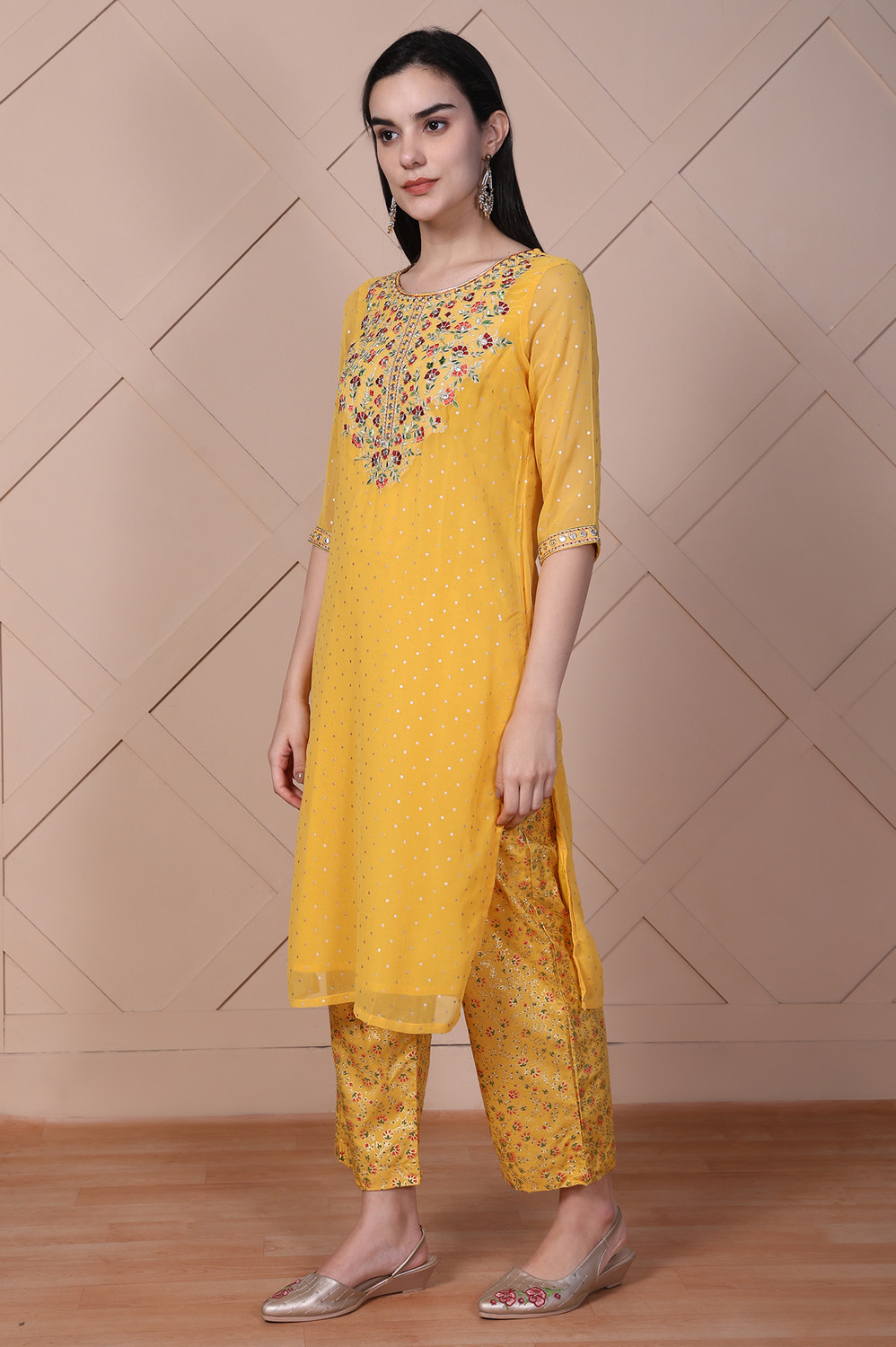 Image of Aurelia Women Kurta Palazzo Dupatta Set