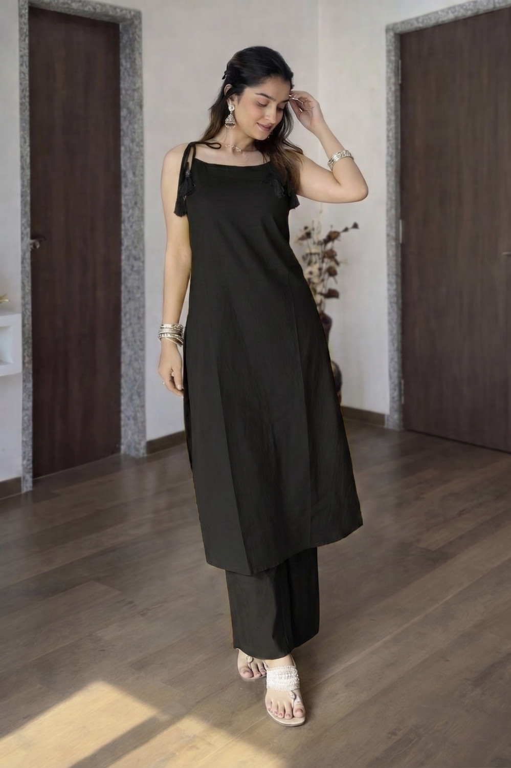 Image of JAYRUH Women Kurta Pant Set