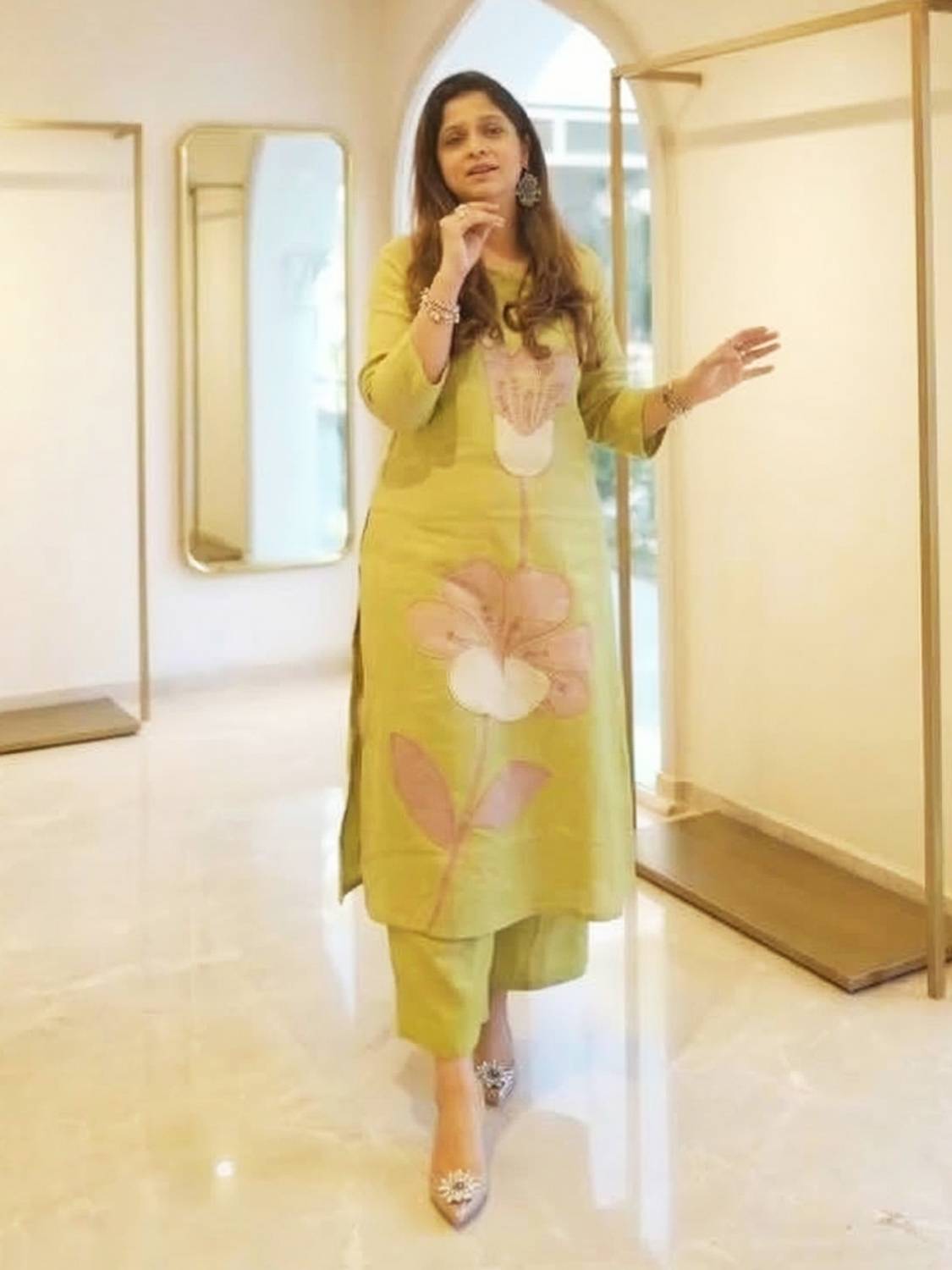 Gosriki Women Kurti Palazzo Set
