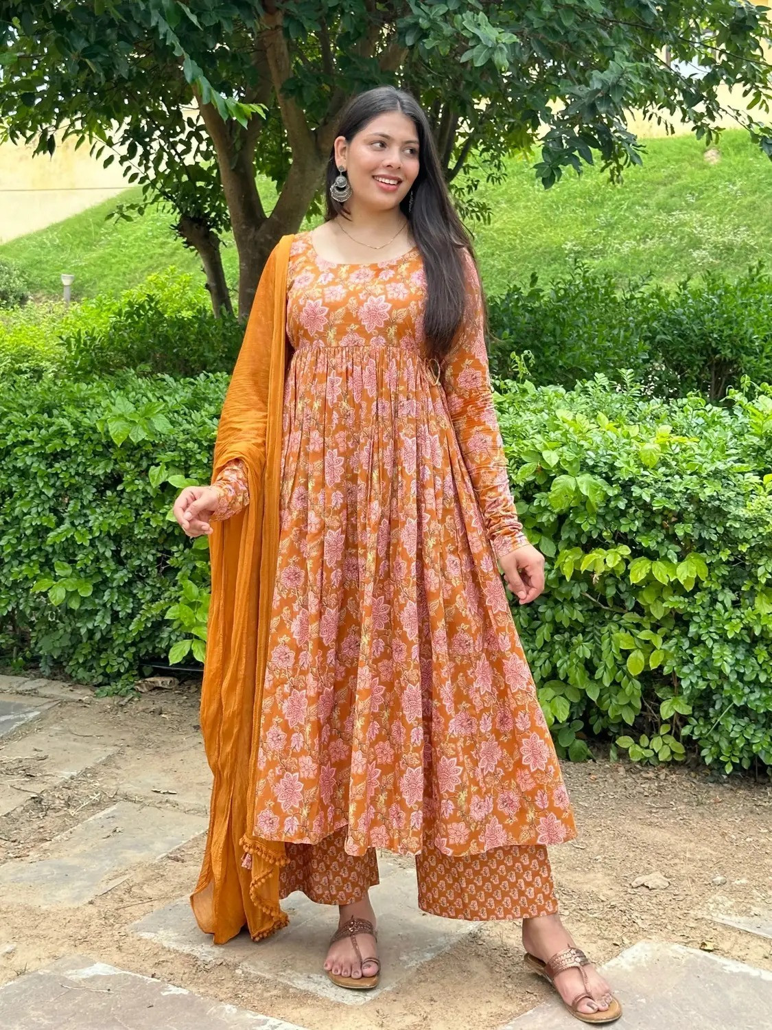 Image of Tasrika Women Kurta Pant Dupatta Set