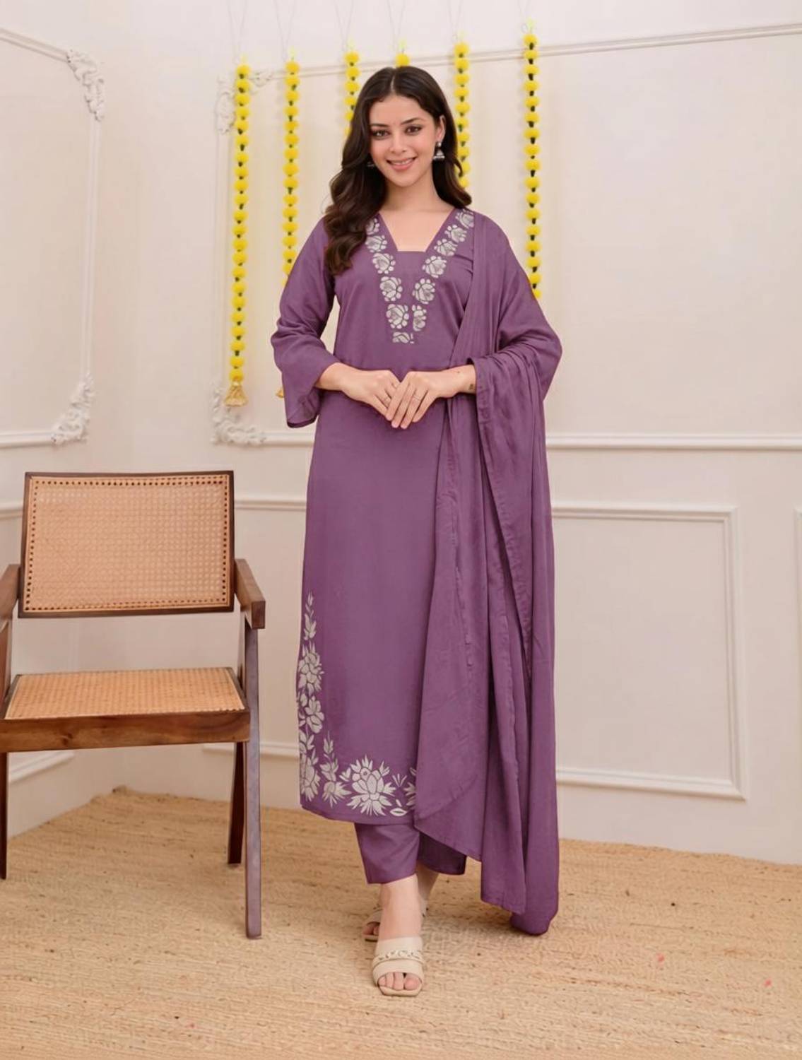 Shubhisha Women Kurti Palazzo Dupatta Set