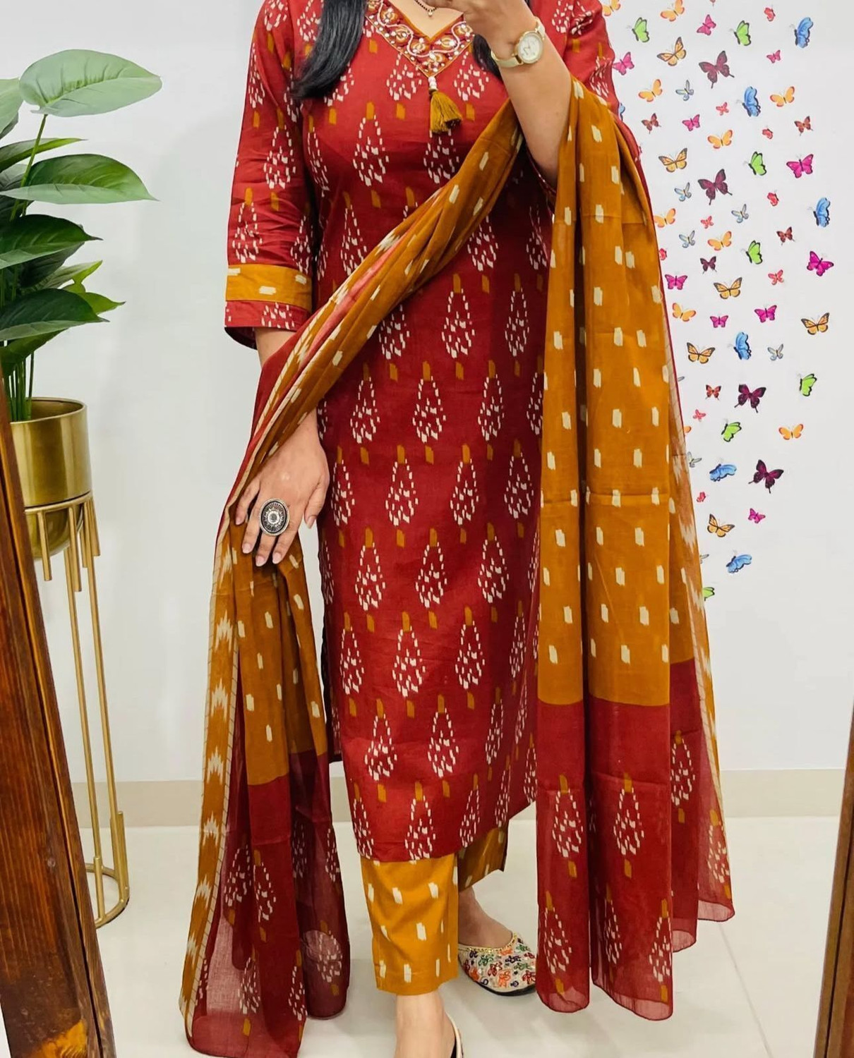 Image of KweenLuok Women Kurti Pant Dupatta Set