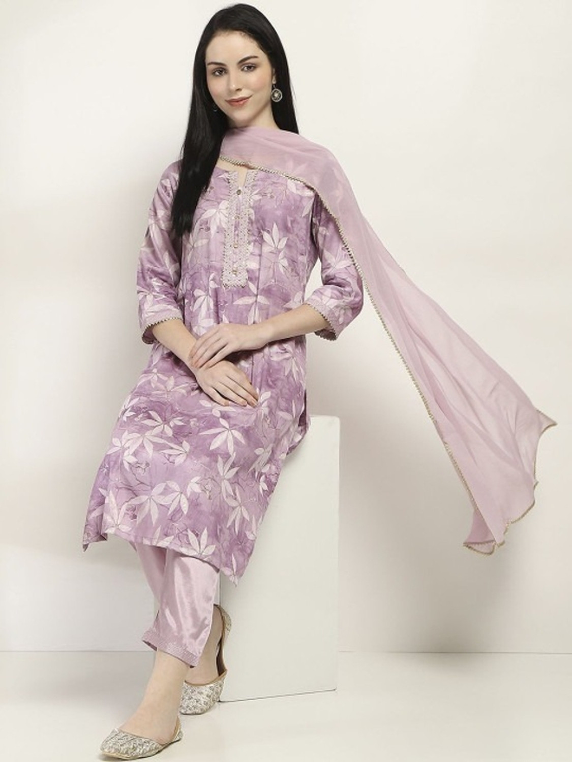 Image of JHANJHRIYA FAB Women Kurta Pant Dupatta Set