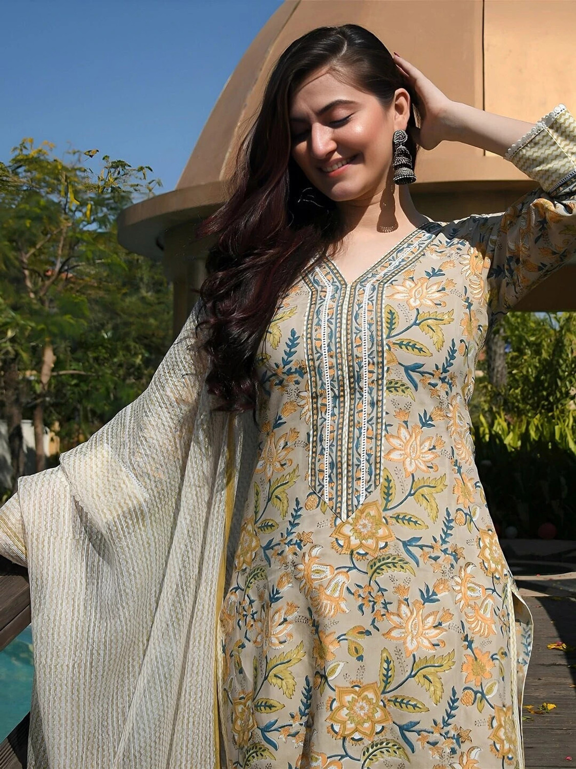 Image of rasam Women Kurti Pant Dupatta Set