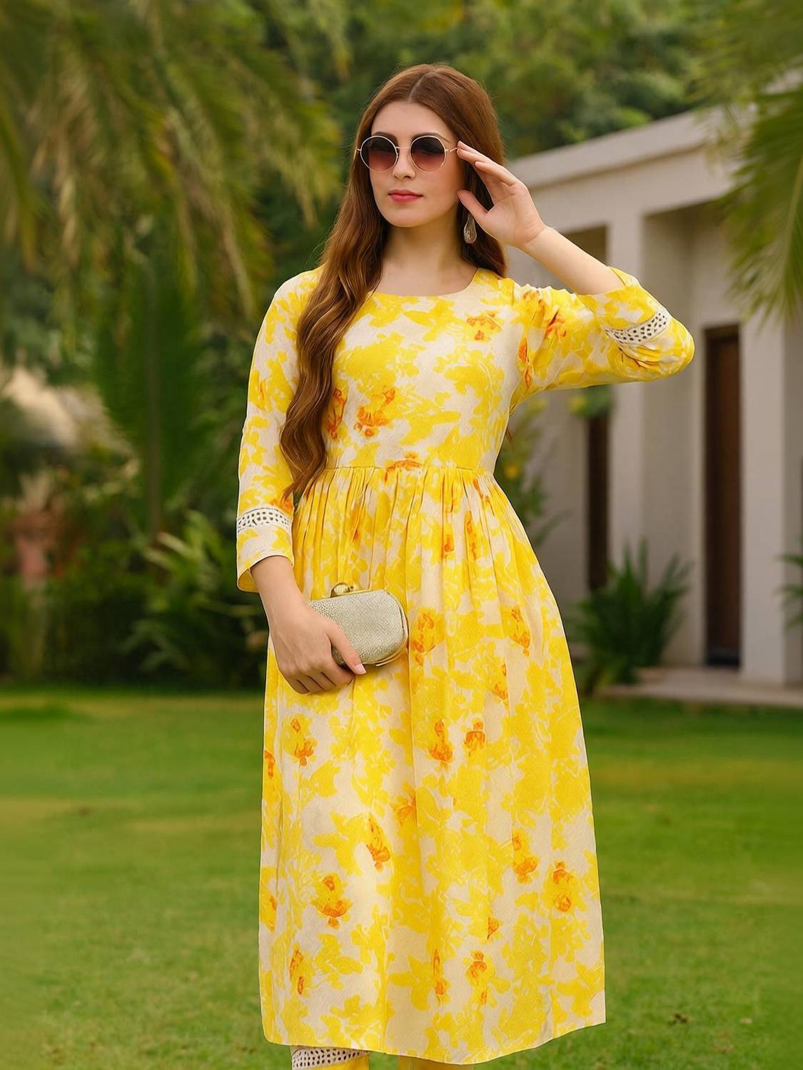 AAFAMI Women Kurta Pant Set