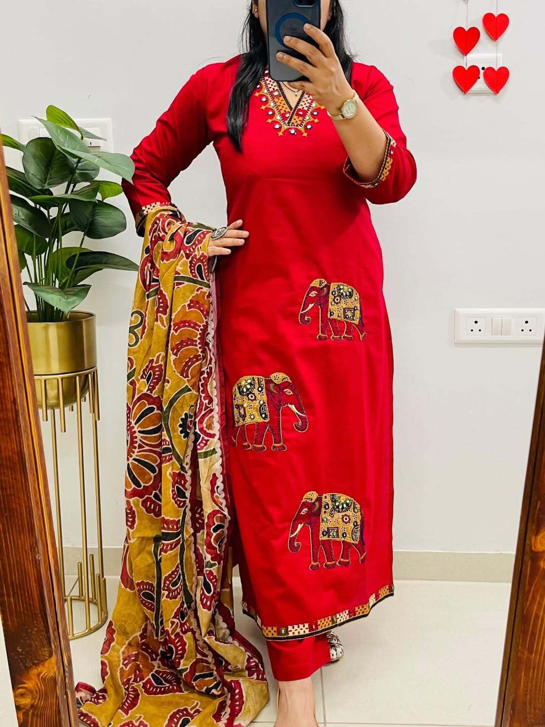 Image of VASTRA RANG Women Pure Cotton Kurta Pant Dupatta Set
