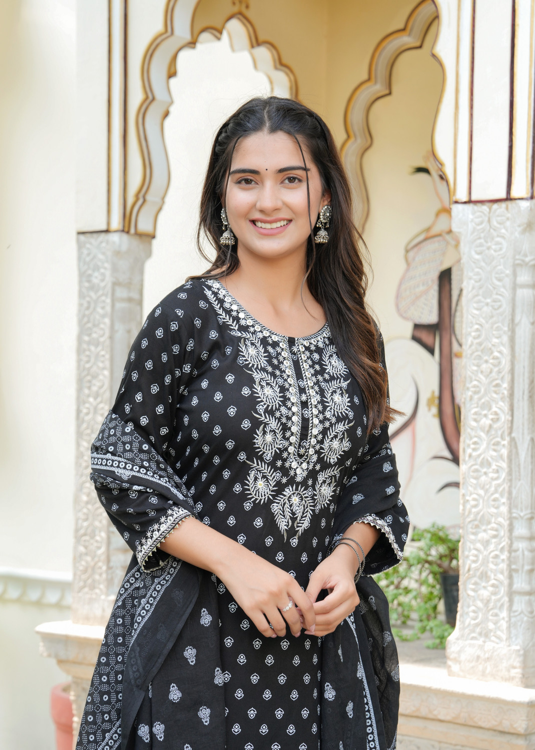 Image of Yusra Women Kurta Pant Dupatta Set