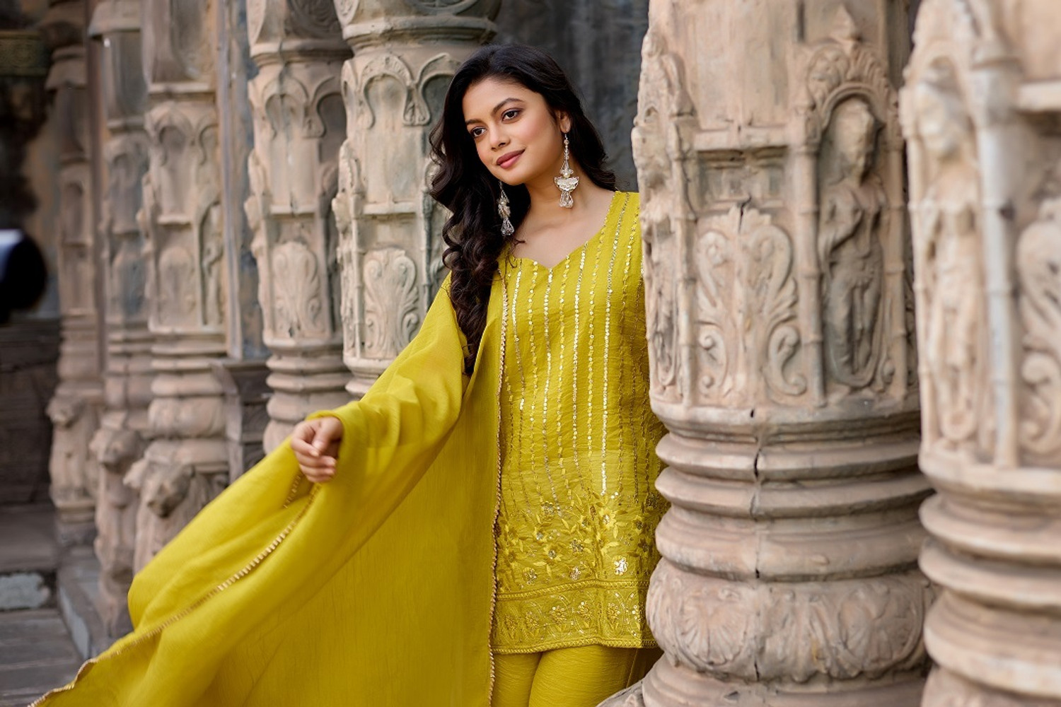 Image of Ervasa Women Kurta Palazzo Dupatta Set