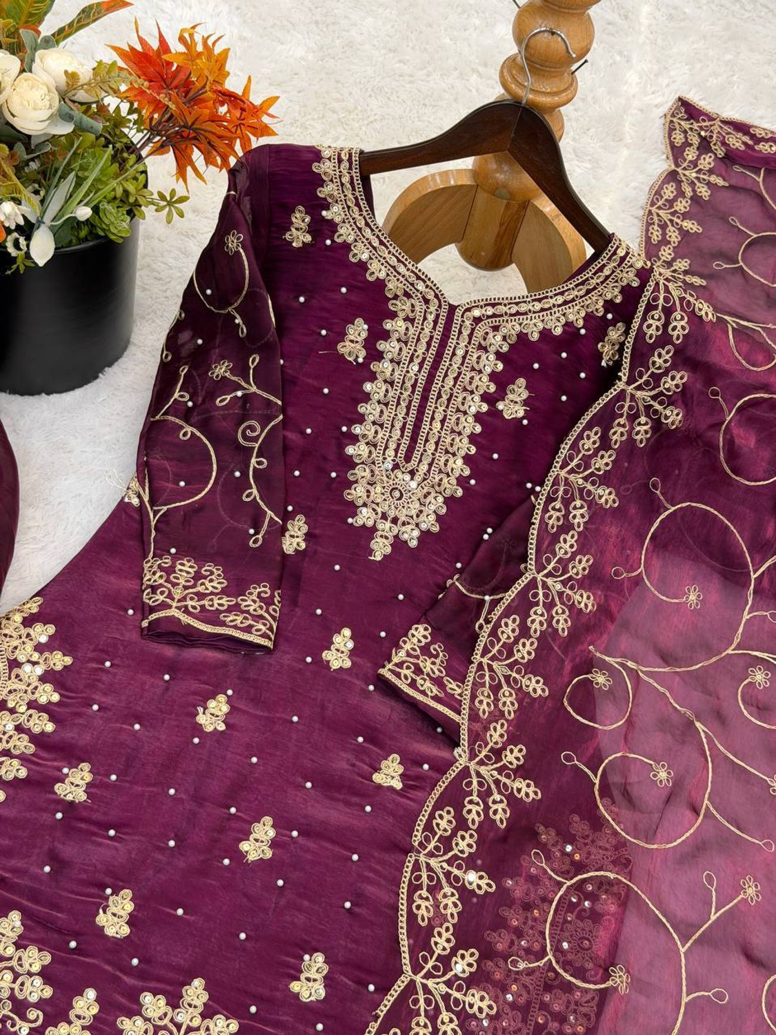 Image of DEETIBOUTIQUE Women Kurta Sharara Dupatta Set