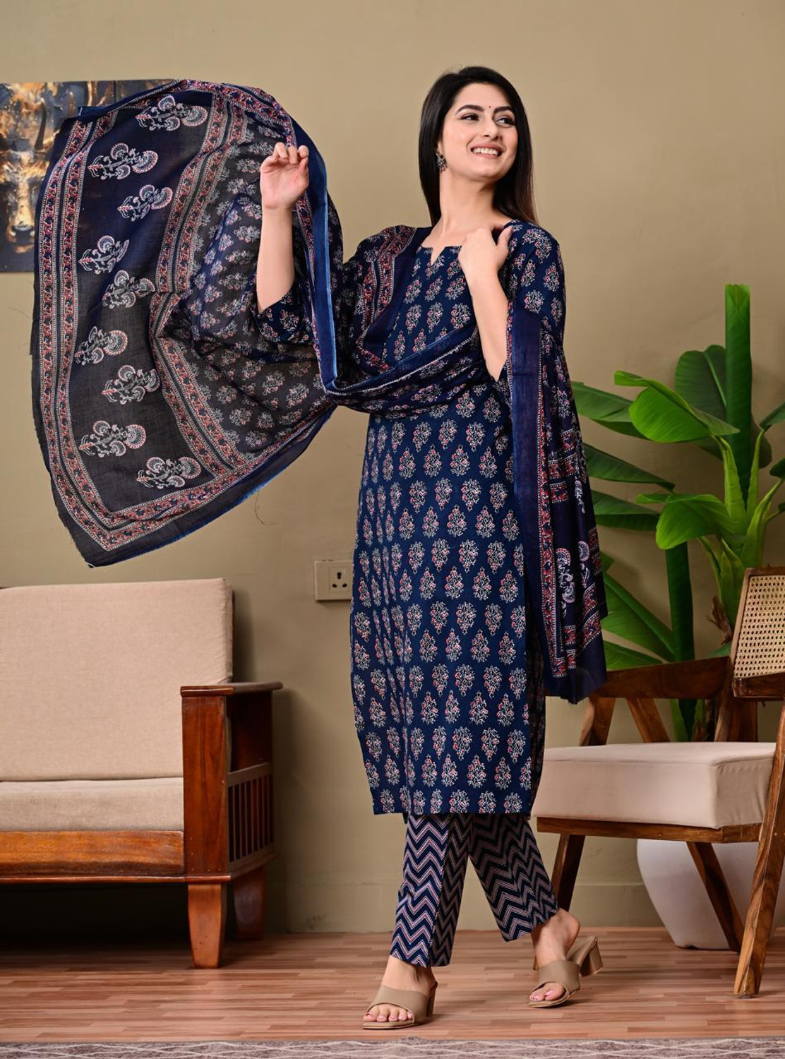 Image of SINGH ENTERPRISES Printed Kurta, Salwar & Dupatta Set