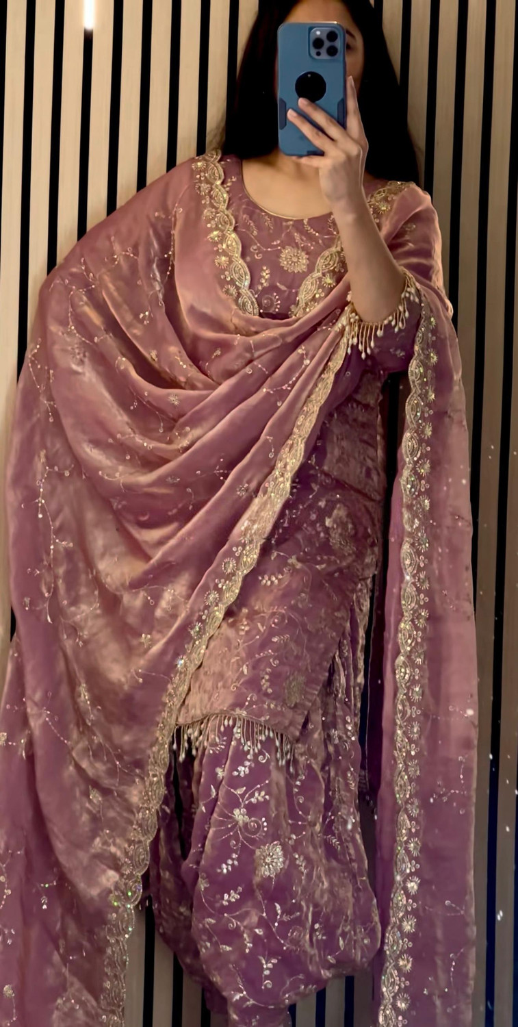 Image of AP SUITS Women Kurta Patiala Dupatta Set