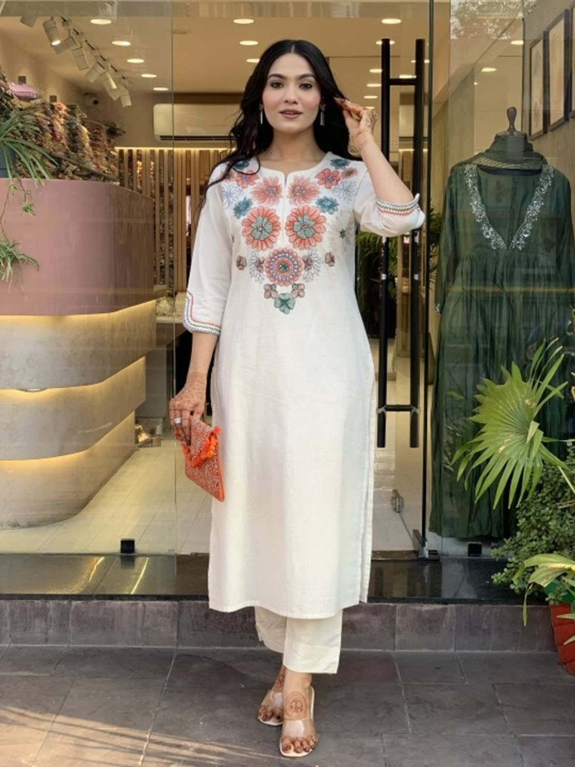 ELEPANTS Women Kurti Pyjama Set - Image 3