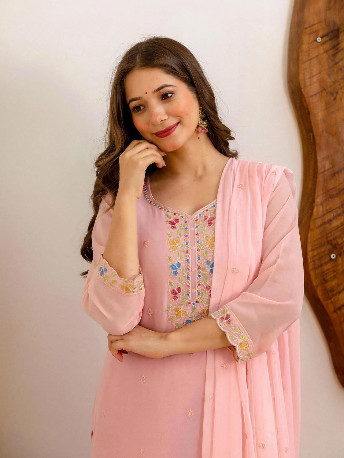 Image of Skylee Women Kurta Pant Dupatta Set