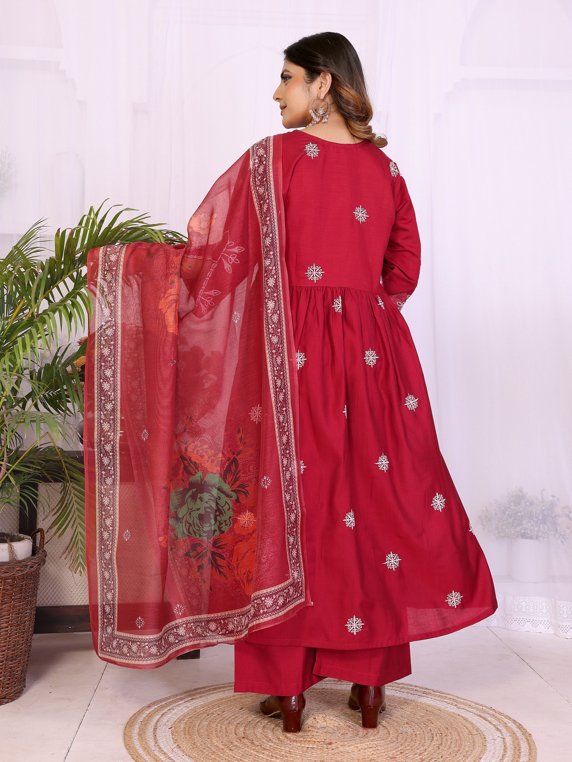 Image of Aakasya Women Kurti Palazzo Dupatta Set