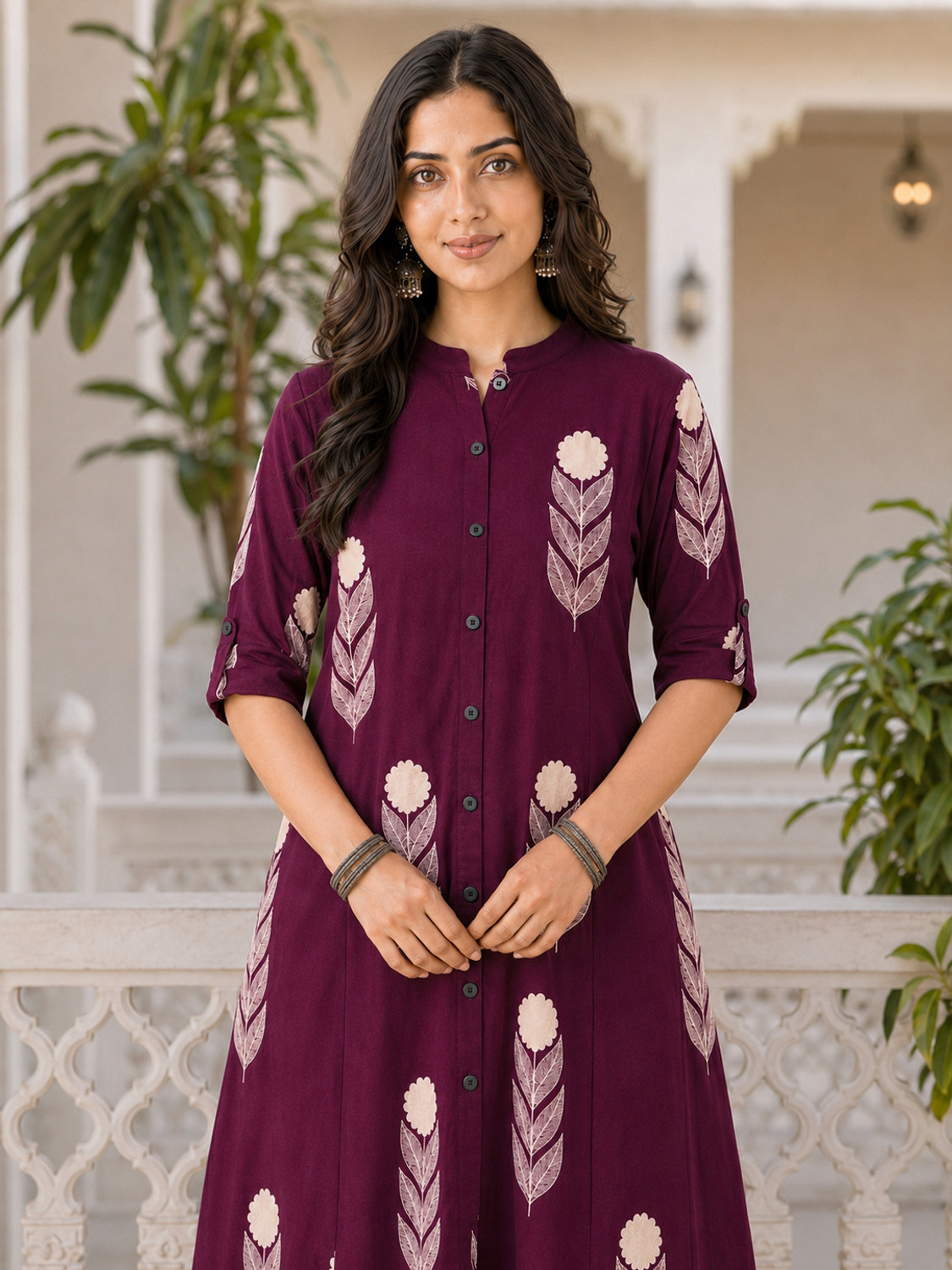 Image of VAANEEP Women Cotton Blend Kurta Pant Set