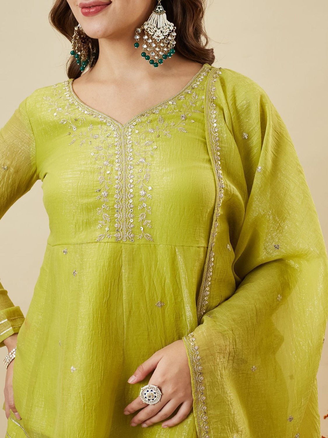 Image of MOKOSH Women Kurta Pant Dupatta Set