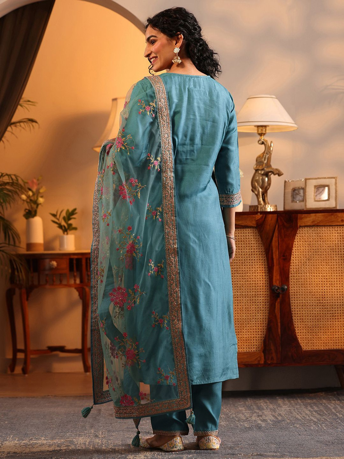 Image of LIBAS Women Kurta Pant Dupatta Set
