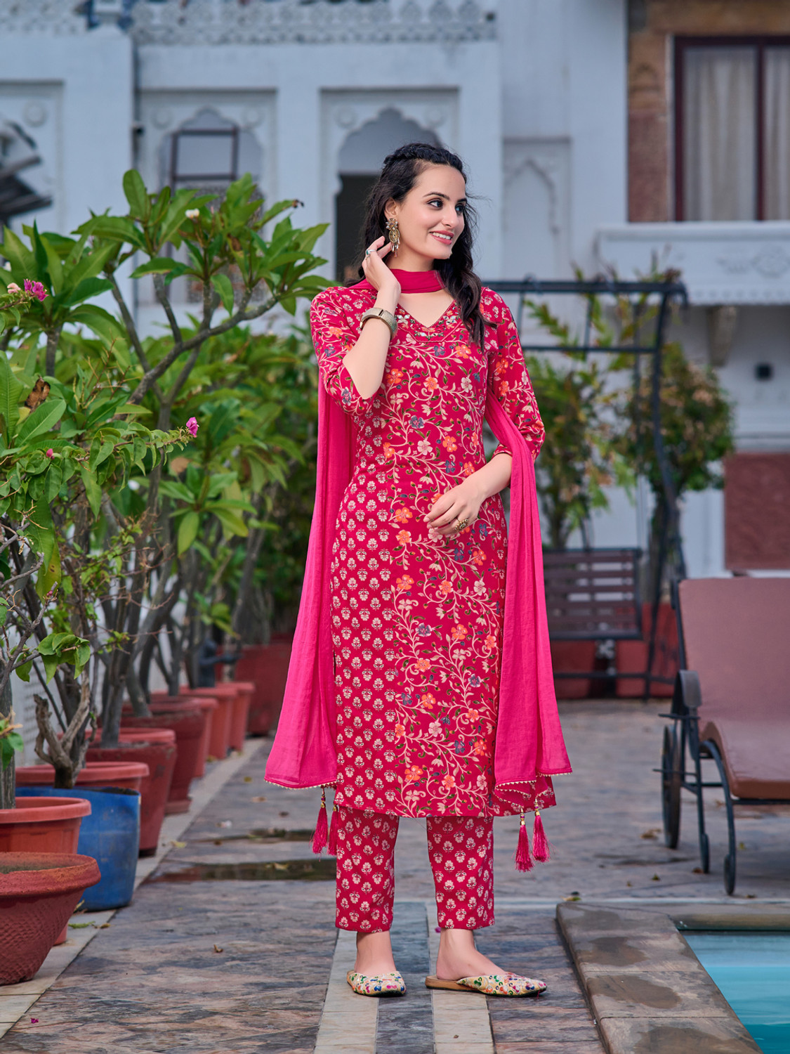 Image of berrylicious Women Kurta Pant Dupatta Set