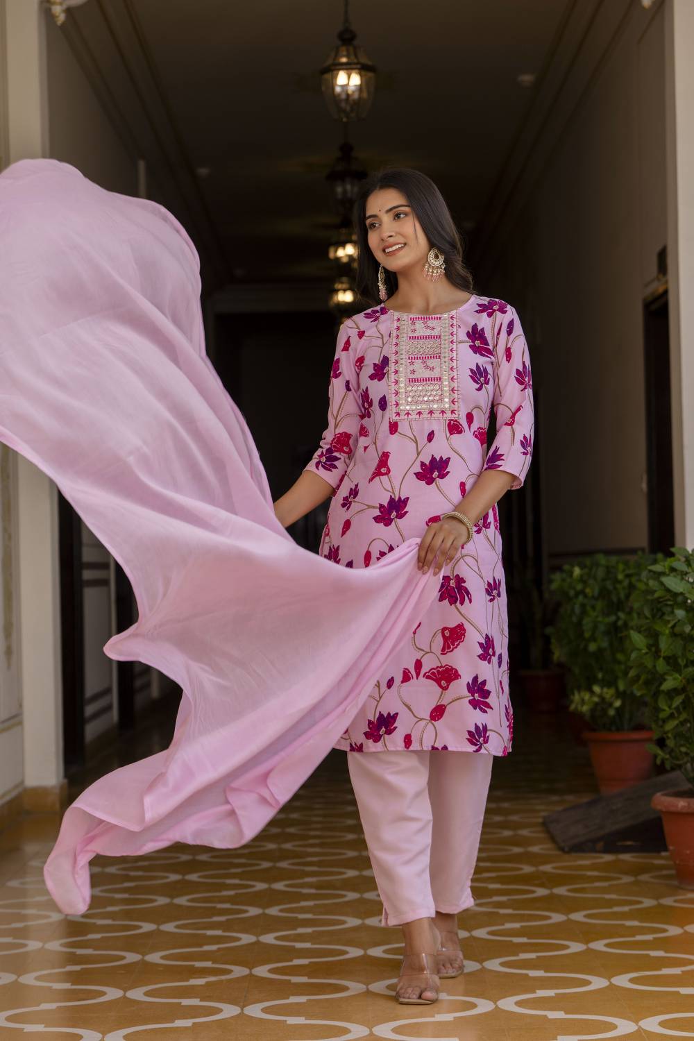JANKHANA Women Kurta Pant Dupatta Set