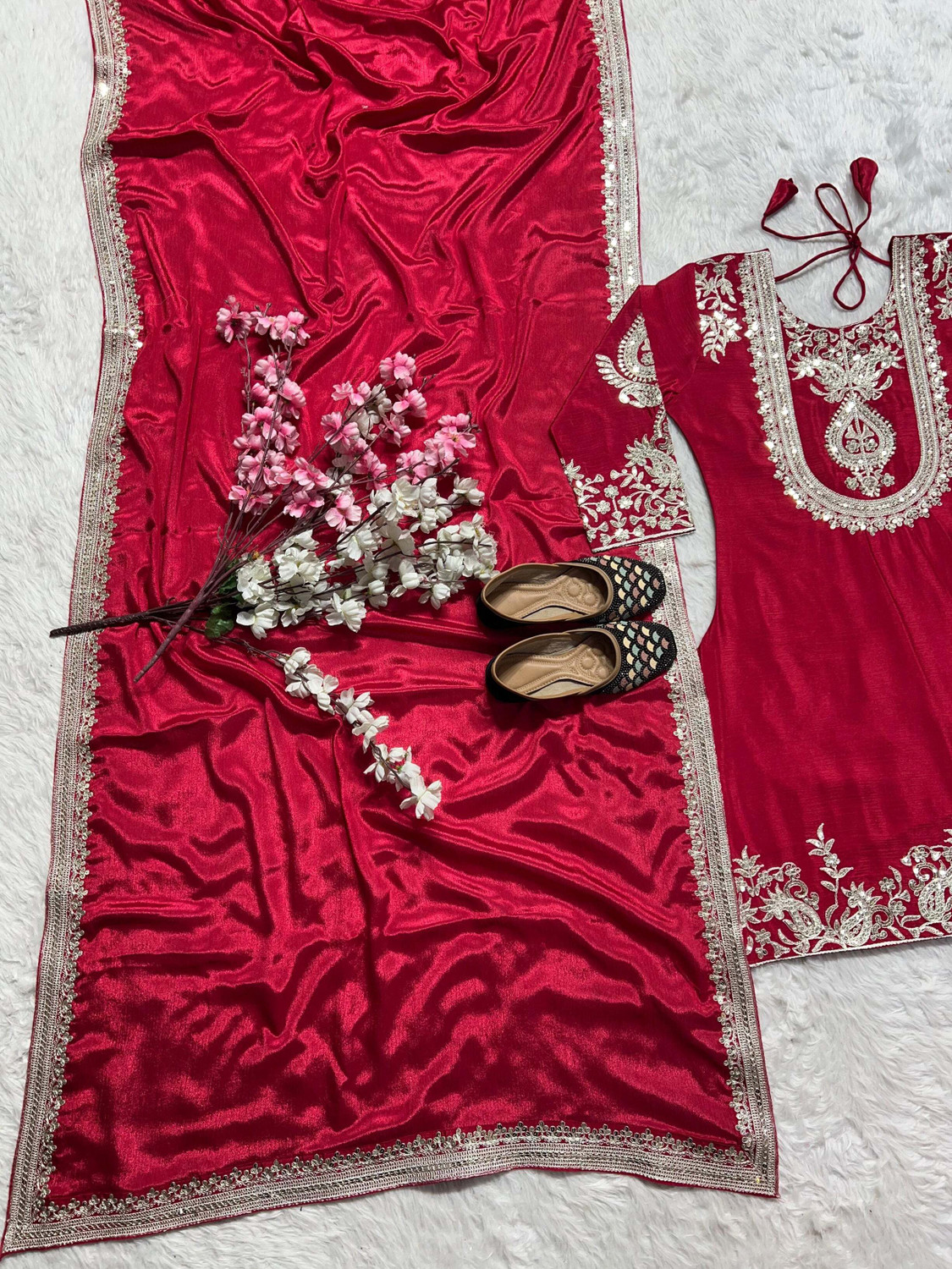 Image of PILUDI Embroidered Kurta, Salwar & Dupatta Set