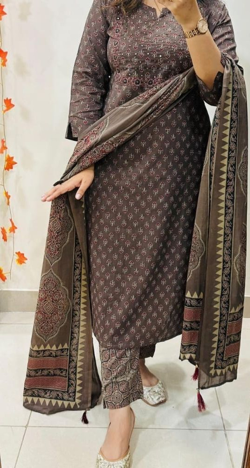 Image of FIONAL Women Kurta Pant Dupatta Set