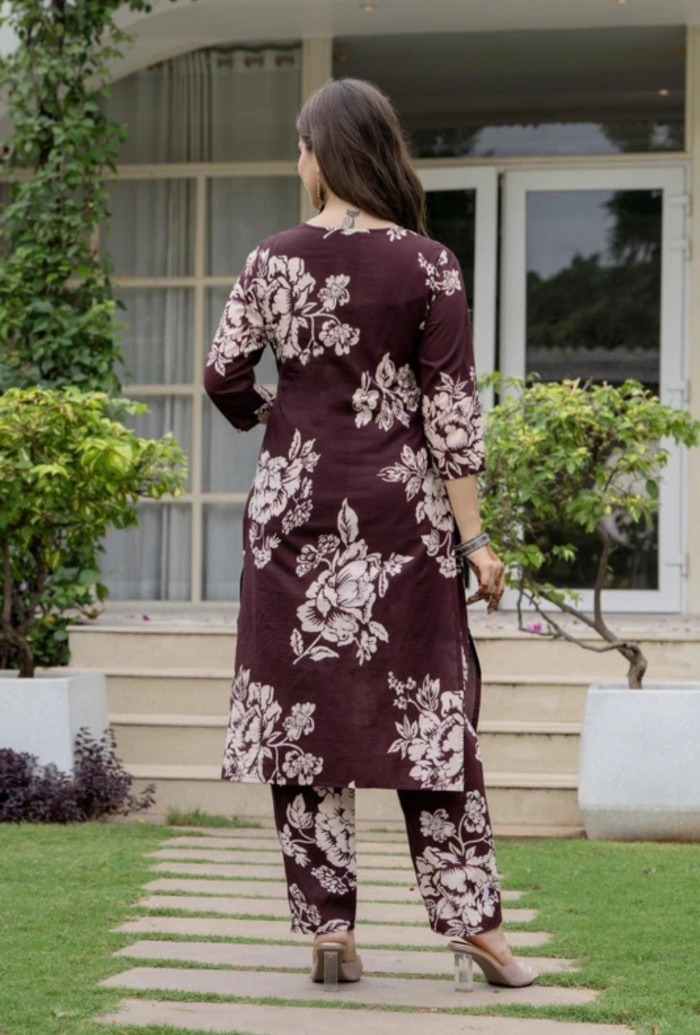 Image of Raseshwari Women Pure Cotton Kurta Pant Set