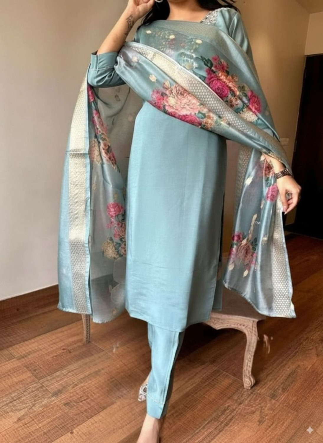 Image of VIR BAJRANG FASHION Women Kurta Pyjama Attached Dupatta Set