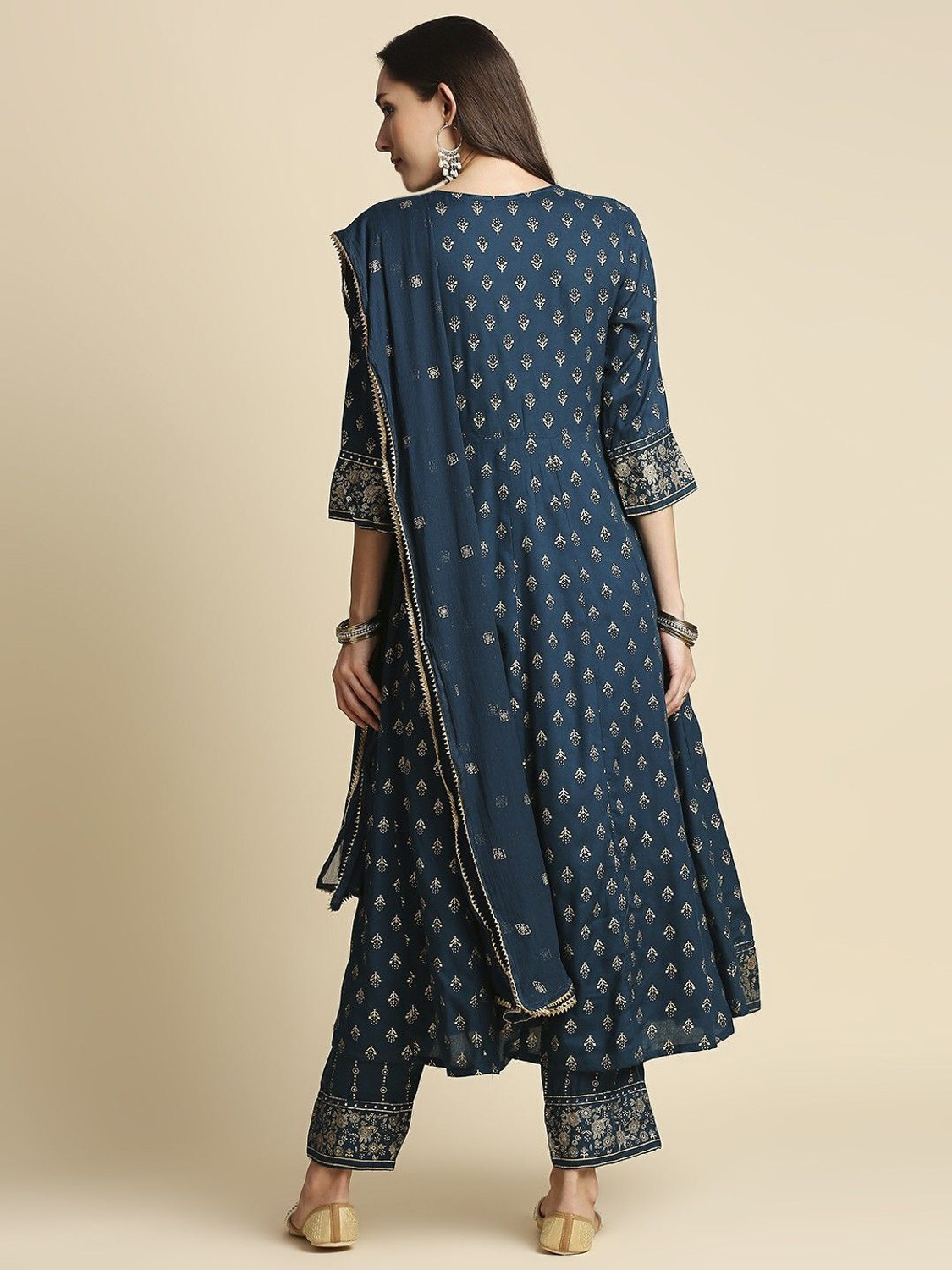 Image of anubhutee Women Kurta Pant Set