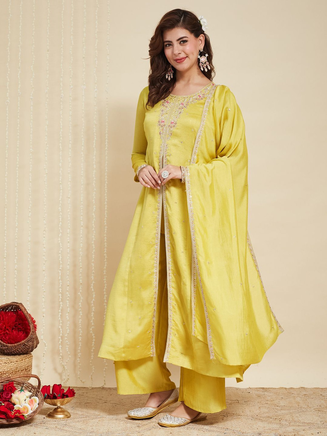 Image of MOKOSH Women Kurta Pant Dupatta Set